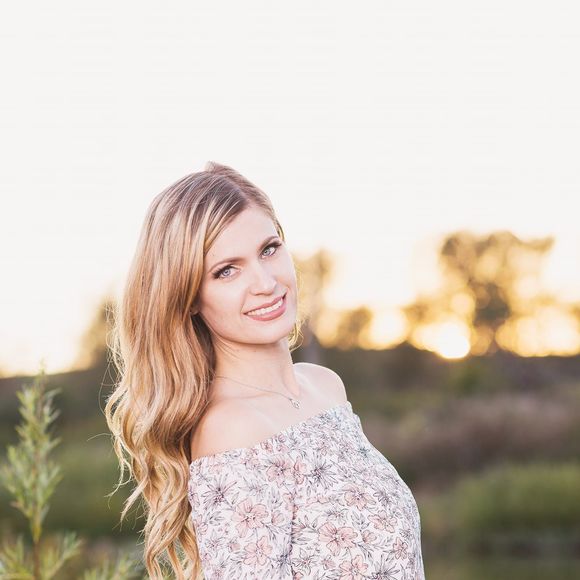 Meet your Posher, Rebecca - Picture 1 of 1